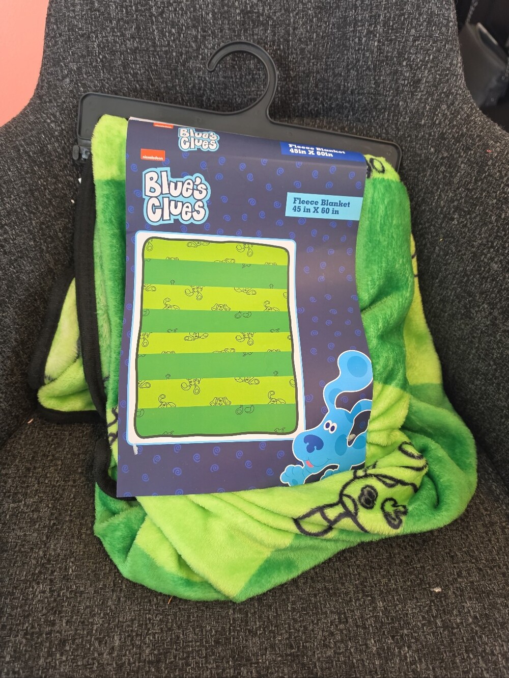 NWT Nickelodeon Blue's Clues 45" X 60" Green Striped Fleece Blanket Throw